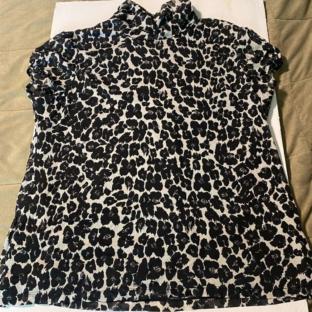 NY collection mock neck black animal print cap sleeve blouse breathable mesh XL